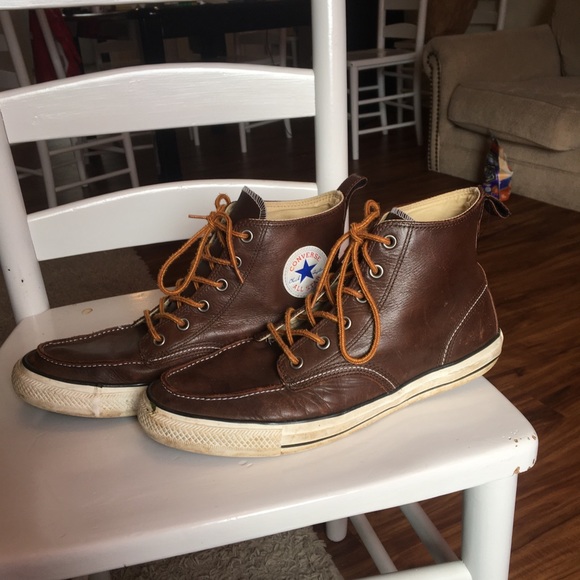 Vintage Leather Hightop Converse - Picture 3 of 4